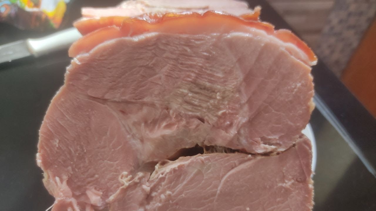 Presunto caseiro cozido no forno.