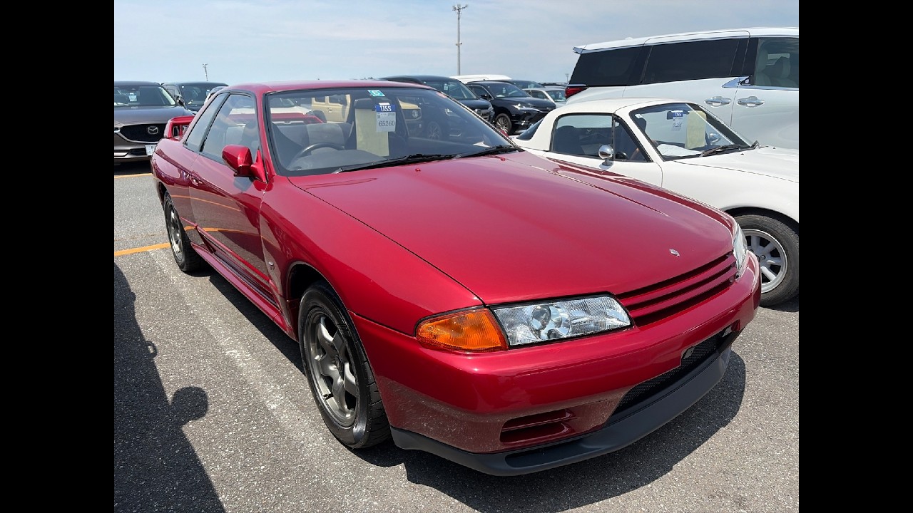 🔥 1994 Nissan Skyline GT-R BNR32 Inspection at | Japanese Auto Auction 🔥