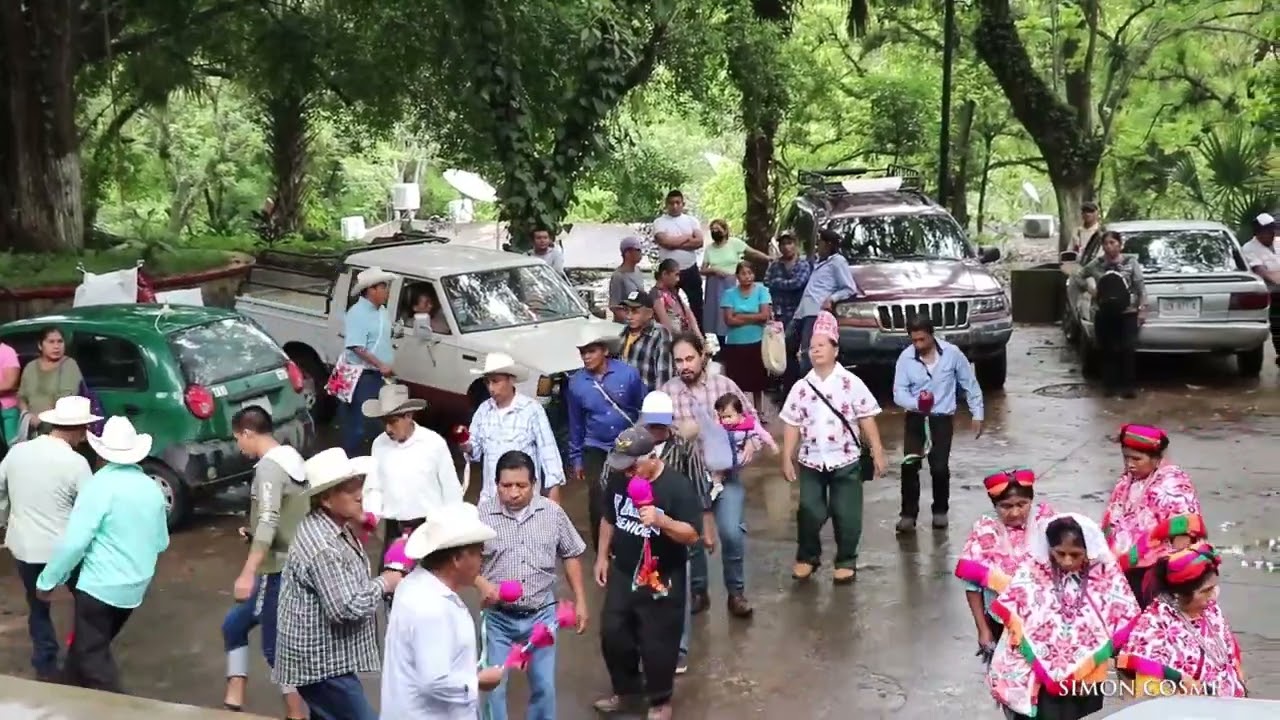 En el 32 aniversario de la XEANT. Danza Tenek la Tijera de El aguacate Aquismon.