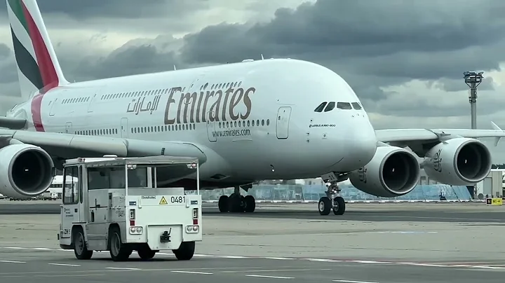 The Battle of the Giants: A380 vs 747