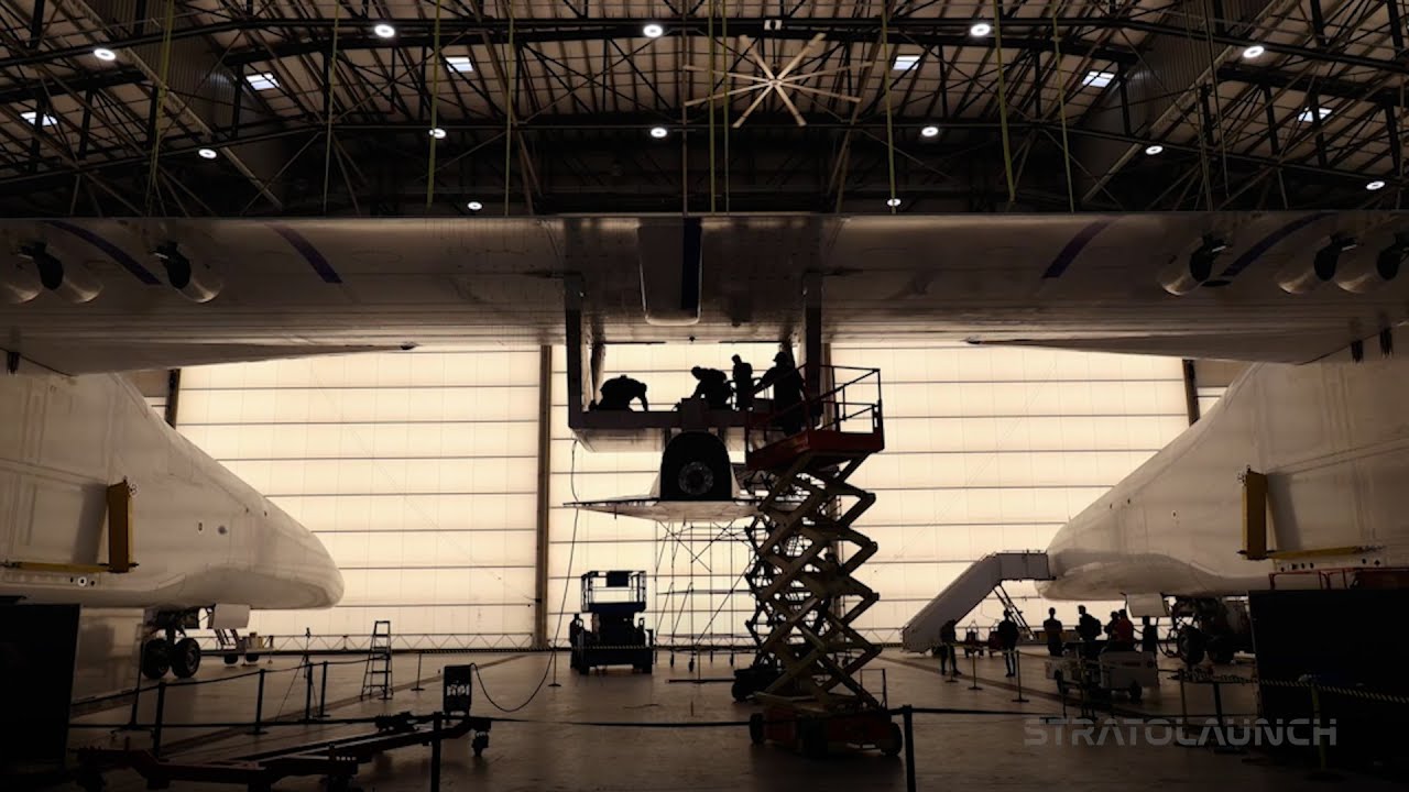 TalonA Vehicle Mated with Roc Carrier Aircraft for First Time YouTube