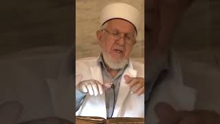 Ayaklarin Böyleyse Namazin Tehli̇kede.. Cevat Akşi̇t