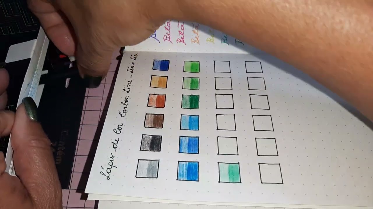 Testando Lápis de Cor Cabon Line 24 Cores da Léo & Léo