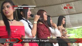 17 AGUSTUS 1945  Top Artis Featuring ACHA KUMALA