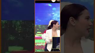 Karylee Y Cleavage Part 2