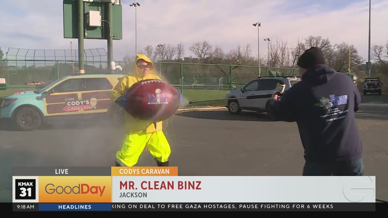 Cody's Caravan - Mr. Clean Binz - YouTube