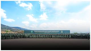 Abasirikare ba RDF basoje imyitozo ikakaye|| Gen Mubarakh Muganga yabahaye impanuro