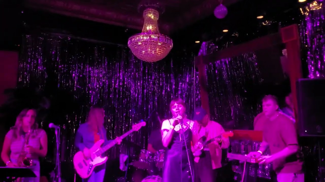 mild universe + mae powell mayes oyster house san francisco 2024