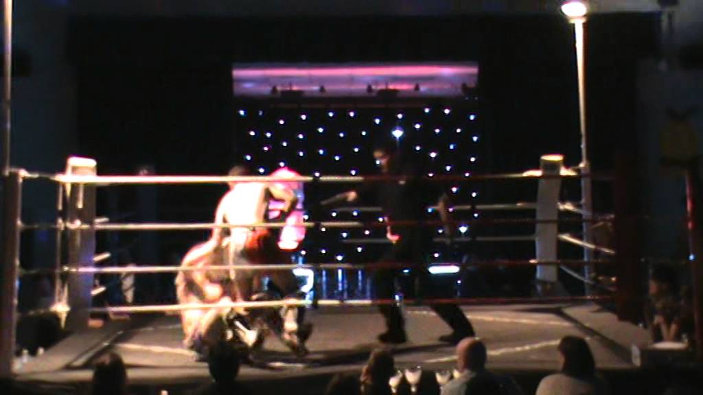 Mescho Dunko FSE Dec 2015 Scott Bateman vs Cameron Wood