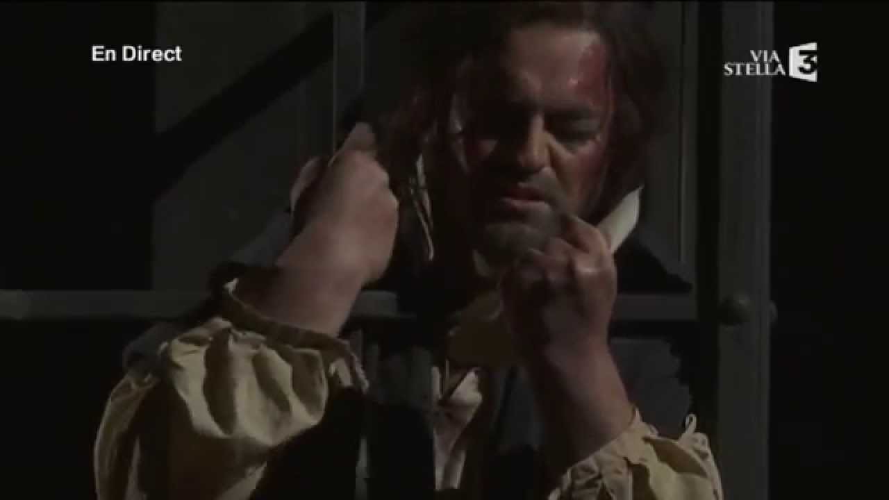 Giorgio Berrugi sings 