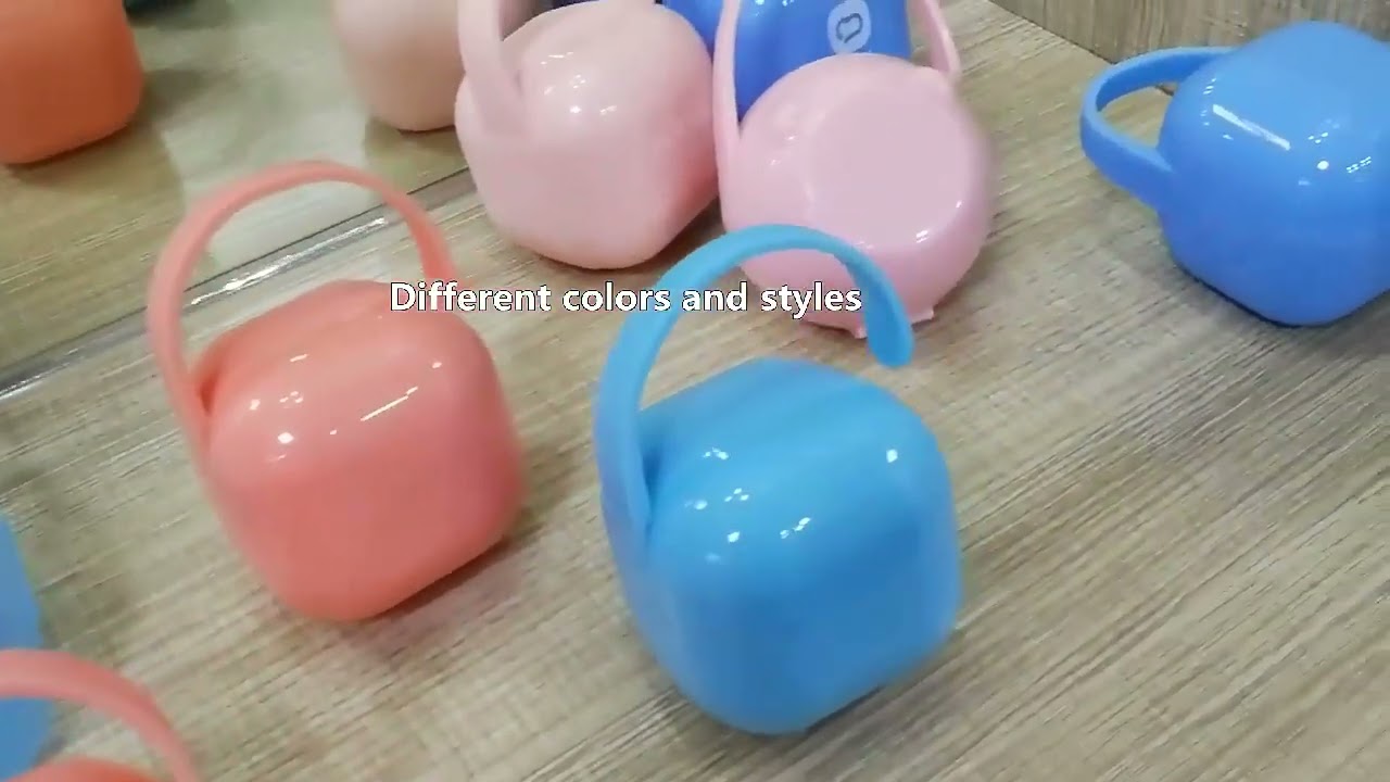 Food Grade PP Pacifier/Soother Storage Box/Case With Handle