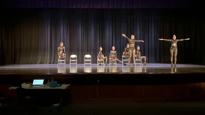 Chair dance - rehearsal