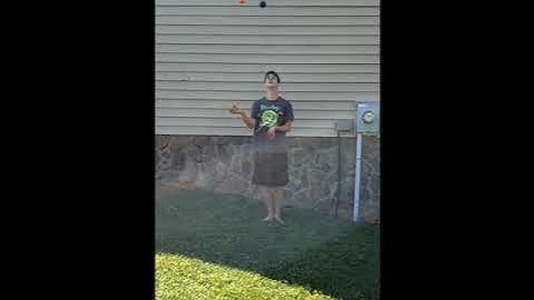 How to juggle: sprung cascade