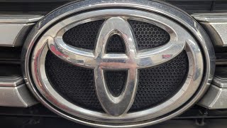 : Toyota Land Cruiser 200   (