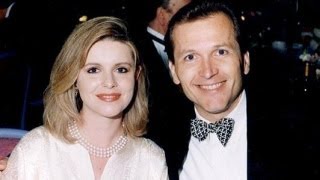 Who is Martin MacNeill? Information