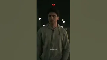 فيي بكي عيونك بس النخوه عم تمنعني فيي احرق قلبك بس الضمير بيوجعني 