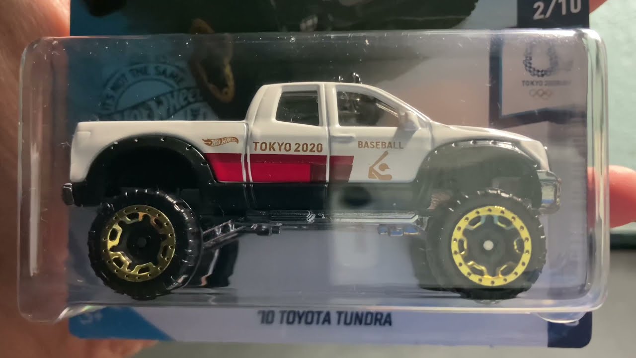 thumbnail image 2 of Hot Wheels Olympic Games Tokyo 2020 - '10 Toyota Tundra - Universo Hot... 2 of 12