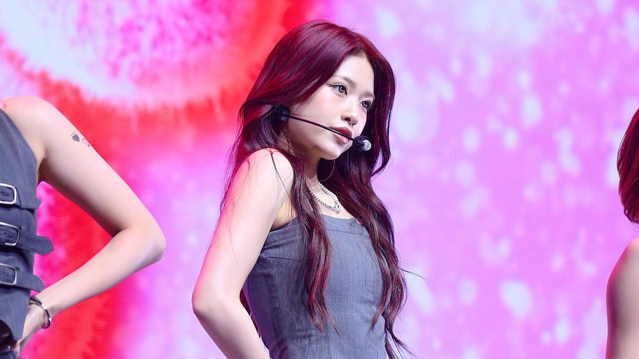 251125 리센느(RESCENE) 제나  Fan Cam - Heart Drop (4K) @ Come Back Showcase