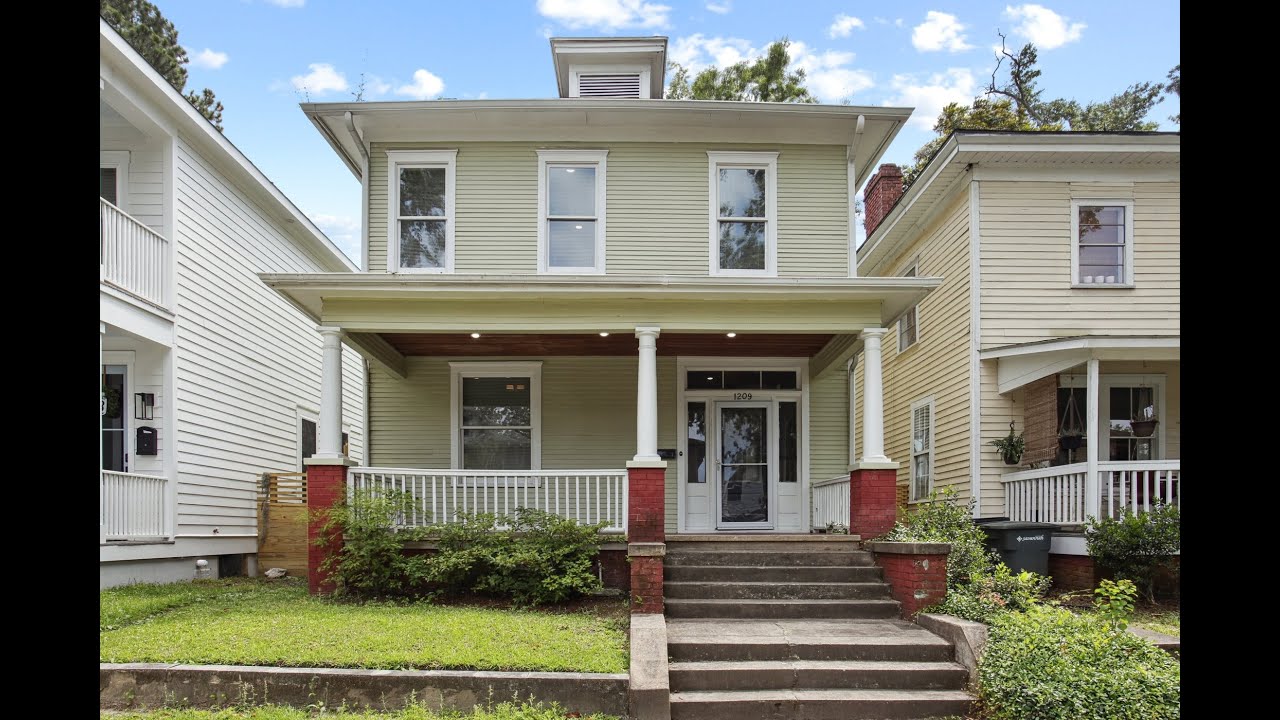 1209 East 31st Street, Savannah, GA 31404 Beautiful Circa 1923