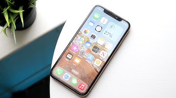 iPhone XS In LATE 2025! (iOS 18.7.2, Battery Life, Lag, Upgrade To iPhone 17?)