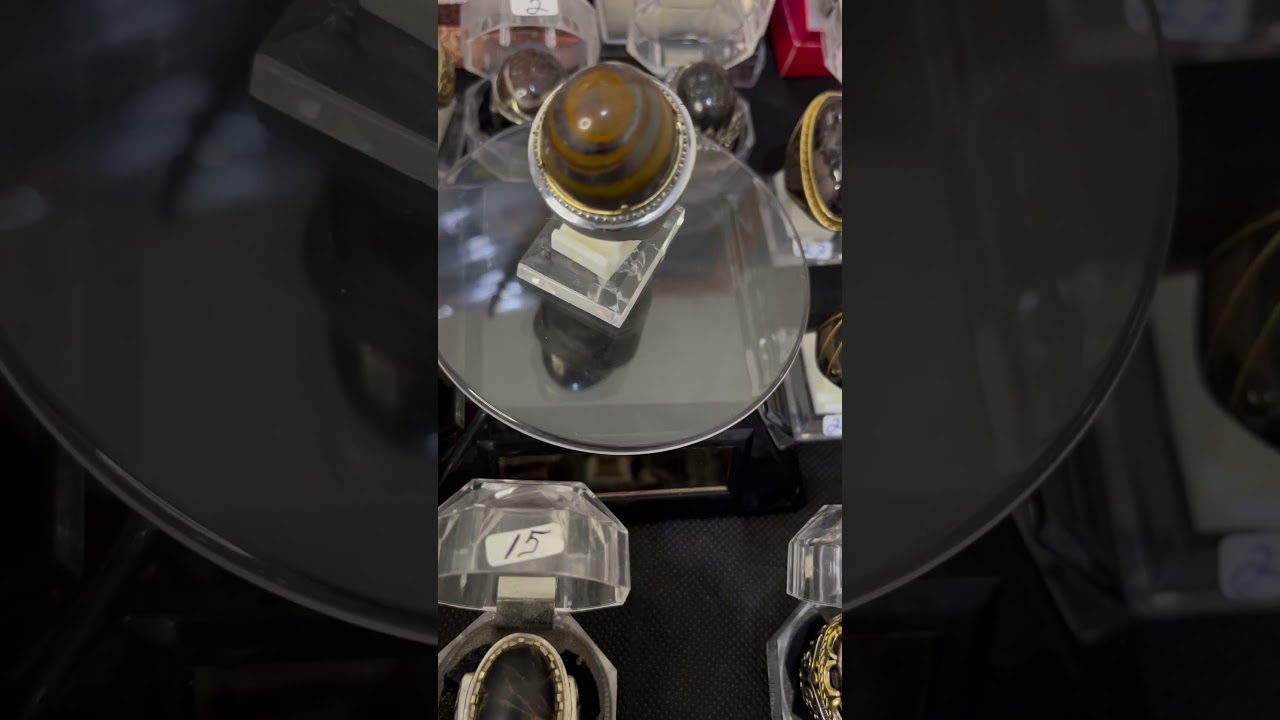 Badar besi puser bumi mata singa size 7. Ring monel.Hrga 175rb net.