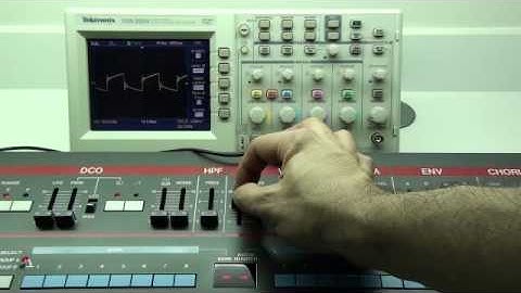 Modified Juno-106 square waveform test 1.wmv