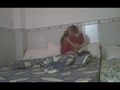 Video Cục trưởng thi hành án lộ clip nóng với sinh viên - youtube