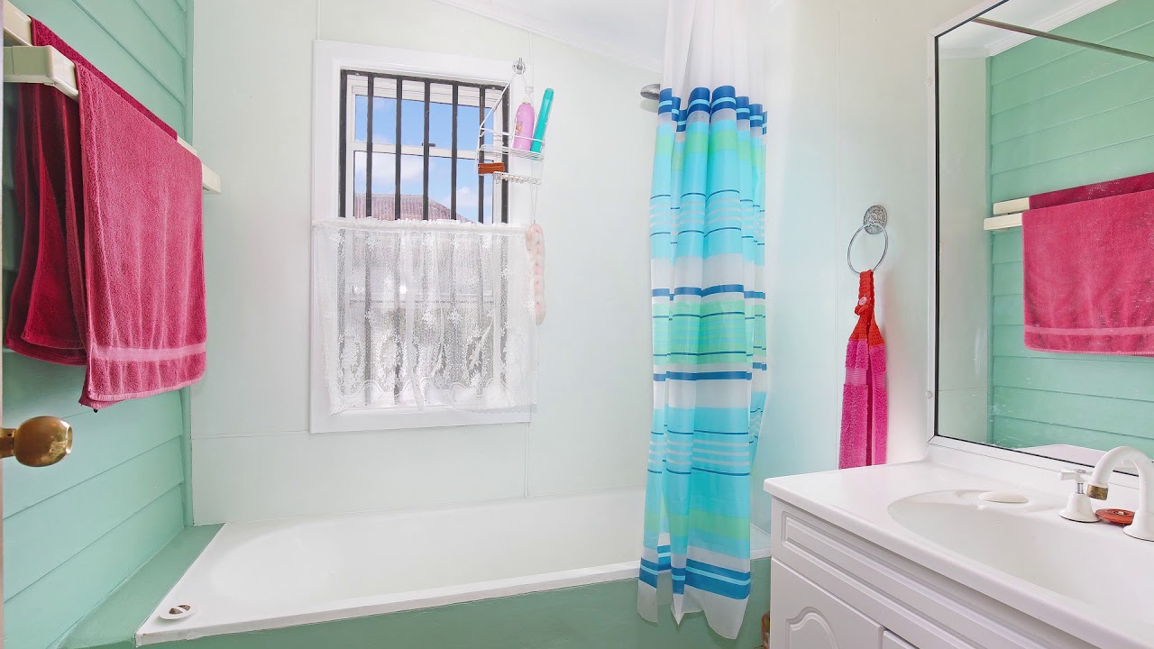 Uphill & Schaefer 145A Markham, ARMIDALE YouTube