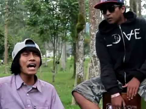 Hanamura - Arti Kata Setia (Live Acoustic Cassanova)