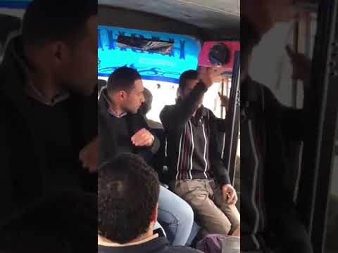 بقي انتم رجاله والله انتم مش رجاله اما تتركو ابو مخ تالف من المخدرات يهين البنت دي اعتبرها اختك