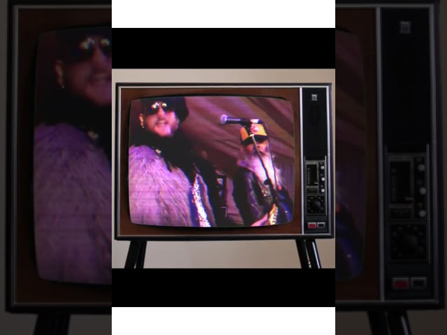 Watch The Electric Shakes Volcano Caravansarai #classicrock #livemusic music #garagerock #heavyrock on YouTube Watch The Electric Shakes Volcano Caravansarai #classicrock #livemusic music #garagerock #heavyrock on YouTube