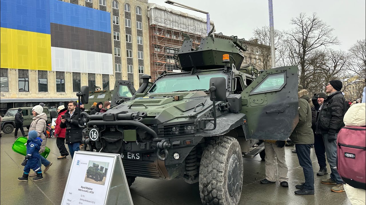День независимости Эстонии. Выставка военной техники после парада. ￼24.02.2026.