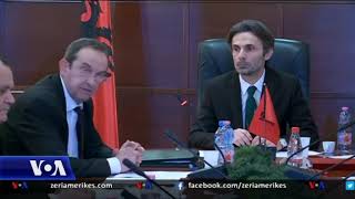 Tiranë Rihapet Tema E Dosjeve Të Sigurimit