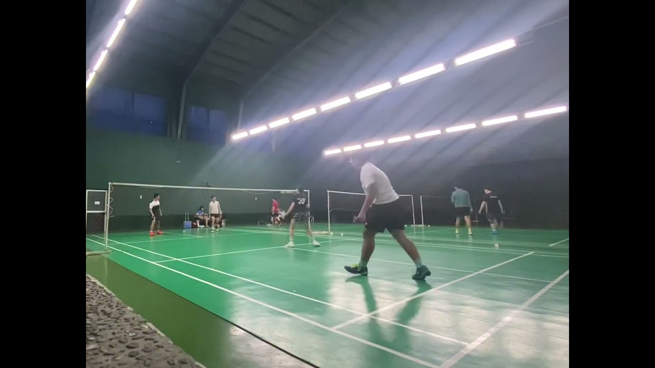 Badminton Boost Queiung. Very late upload