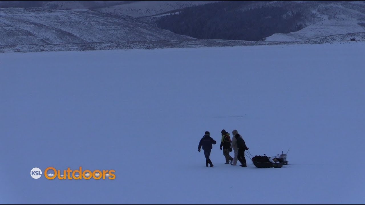 Worlds Fastest Folding Ice Fishing Shanty 
