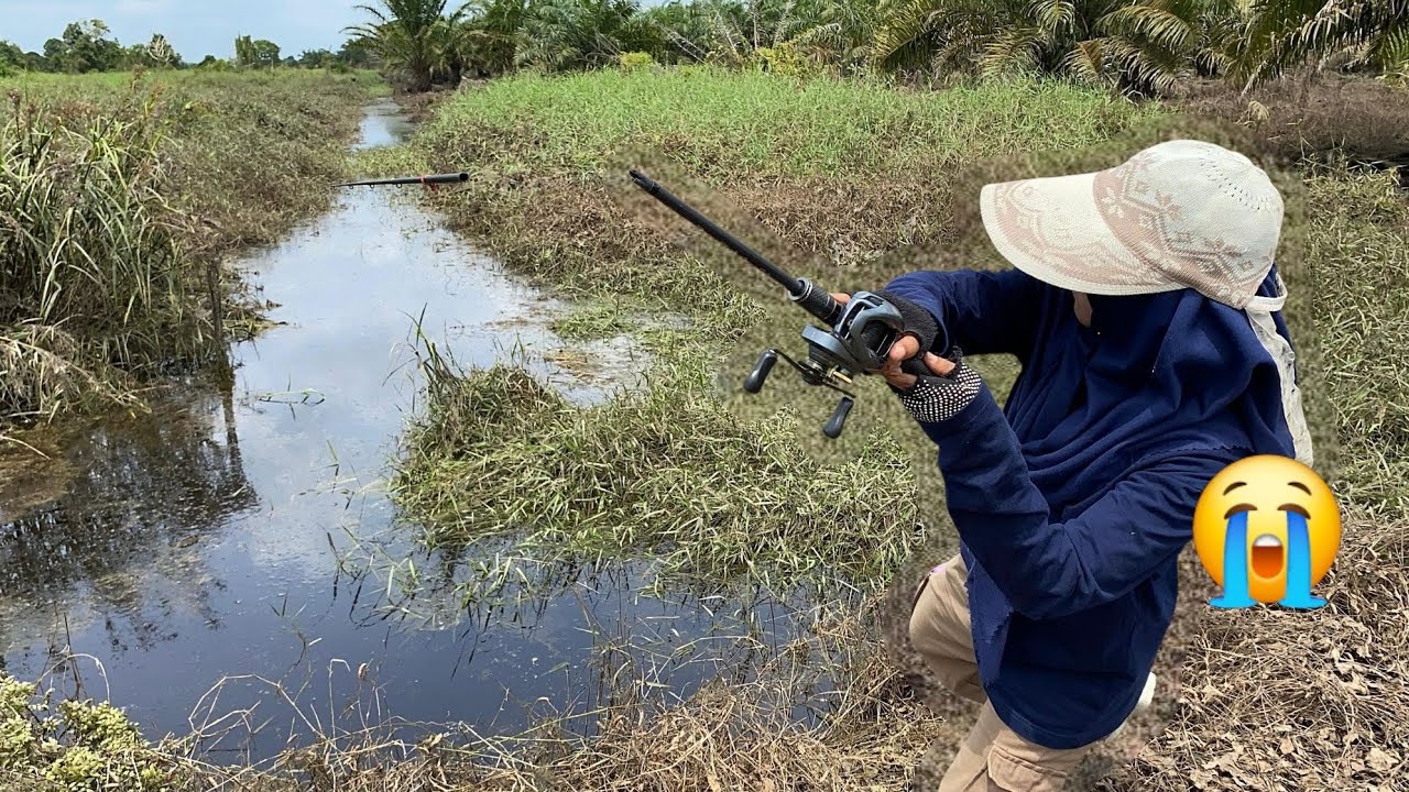 KERAS KALI SAMBARAN NYA!!! sampai PATAH pancingku!!!!