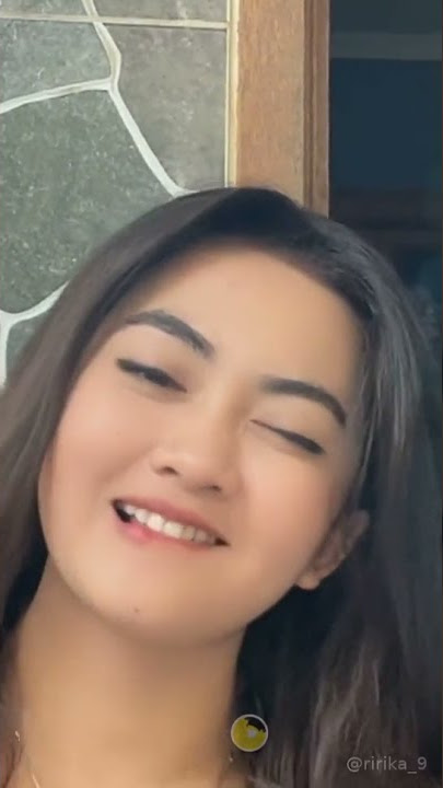 tante mulus goyang tiktok||gigitan nya bikin nagih#shorts
