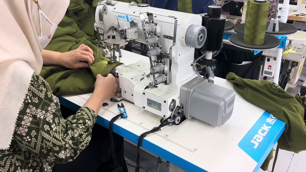 ウサJK Jack JK-8670-01Cx356/UT Automatic Small Cylinder Interlock Sewing