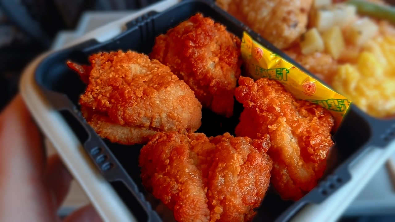 Обед с возможностью подогрева в японском скоростном поезде