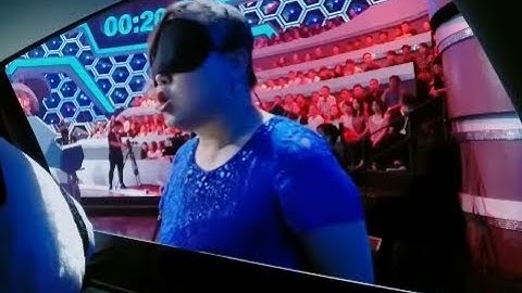 Sonar sensing: identifying materials by sound waves