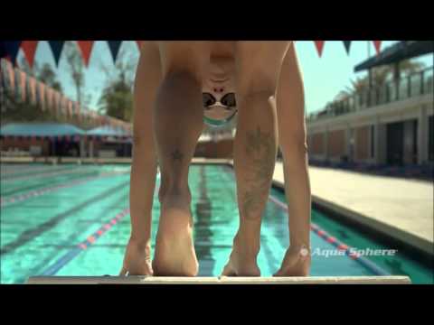 Amanda Beard soles (slo-mo)