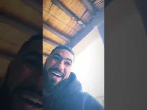 Elgrande Toto تلاقا مع شي دراري ولاد سلا