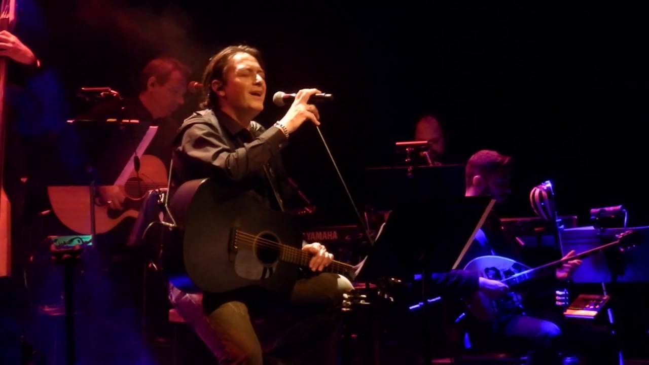 Σταμάτησε του ρολογιού τους δείκτες - Γιάννης Κότσιρας @ Σταυρός του Νότου