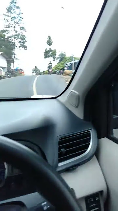 Story' WA IG nyetir mobil diwaktu sore hari ke rancabali Ciwidey bandung