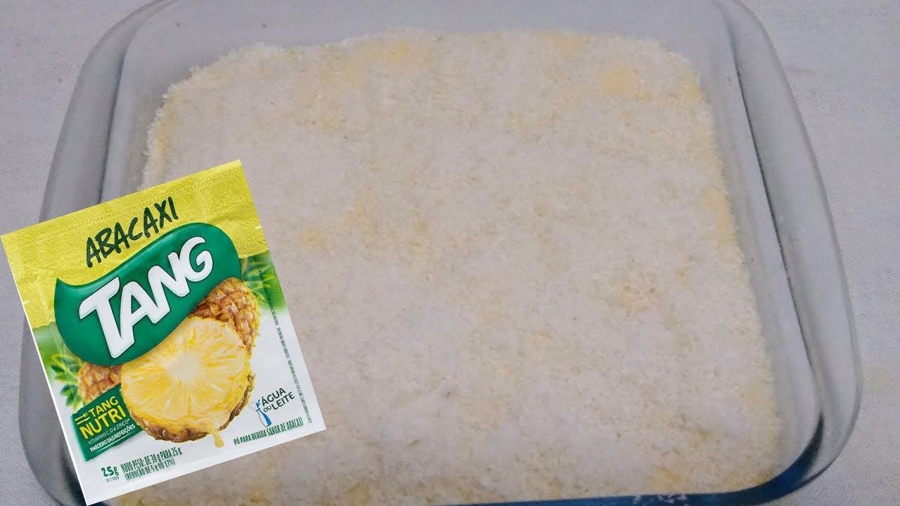 Mousse de Abacaxi Com Coco Feito com Suco Tang