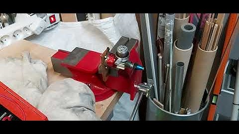 Cox QRC bench run. Small RC airplane engine.