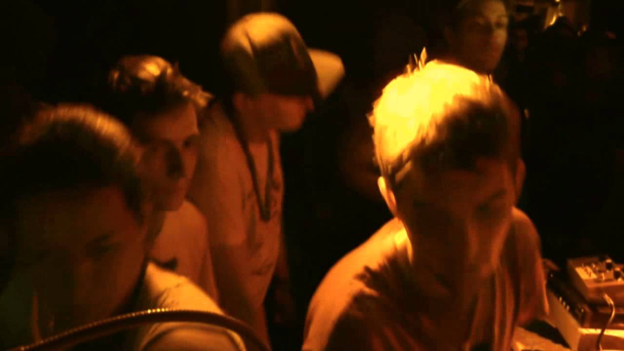 RENNES DUB CORNER #5 - I-SKANKERS ▶ Ranking Fox "Fire Dem" (Dub Foundry) [Earth And Power Records] ⑥