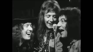 Geordie feat. Brian Johnson: All Because Of You (TV Performance, 1973)