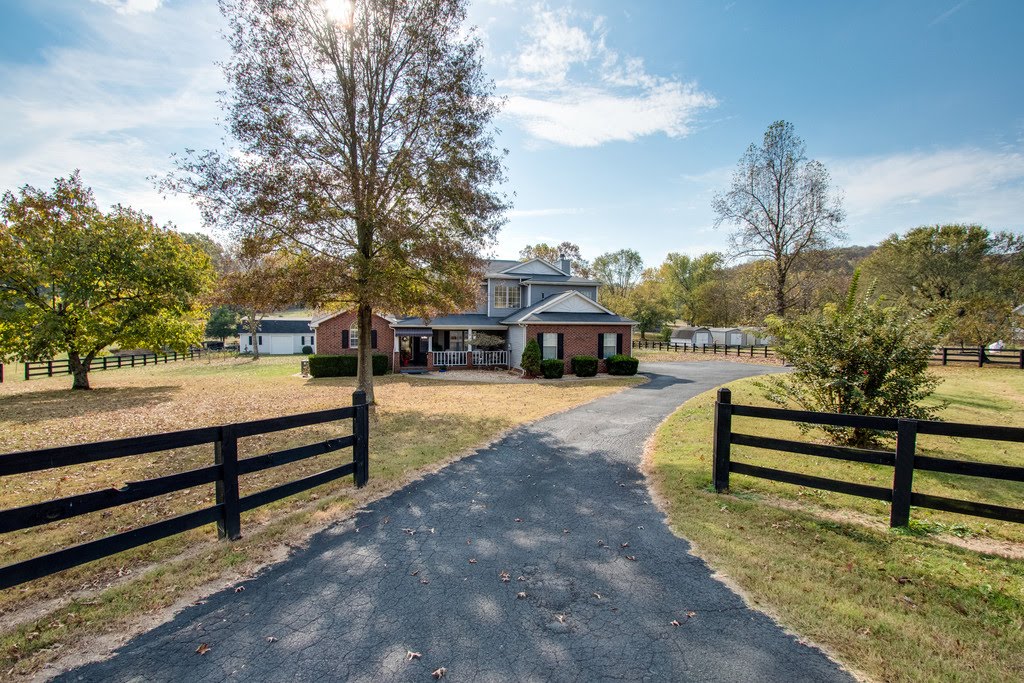 1101 Gibbs Lane Gallatin TN YouTube