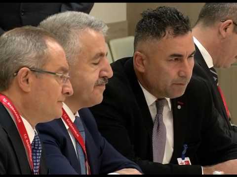 გიორგი გახარია თურქეთის ტრანსპორტის მინისტს შეხვდა